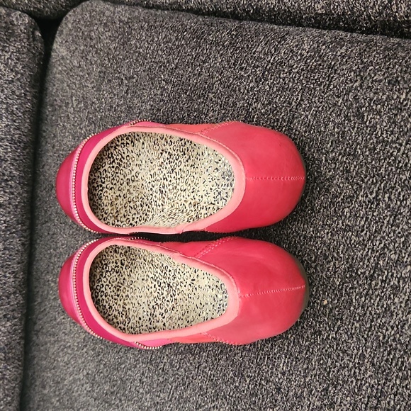 Pink flats - Picture 4 of 4
